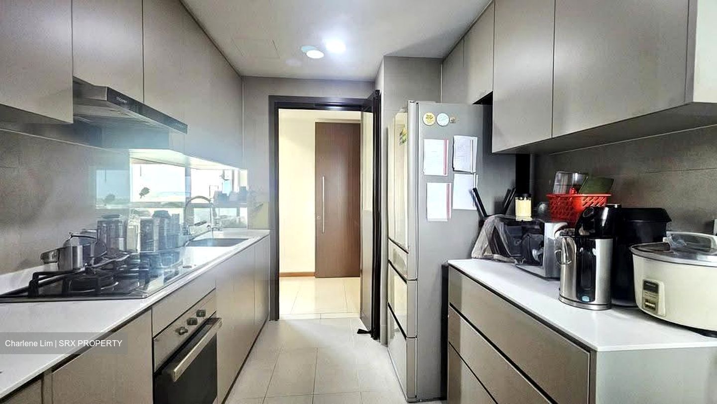 Vue 8 Residence (D18), Condominium #624901181